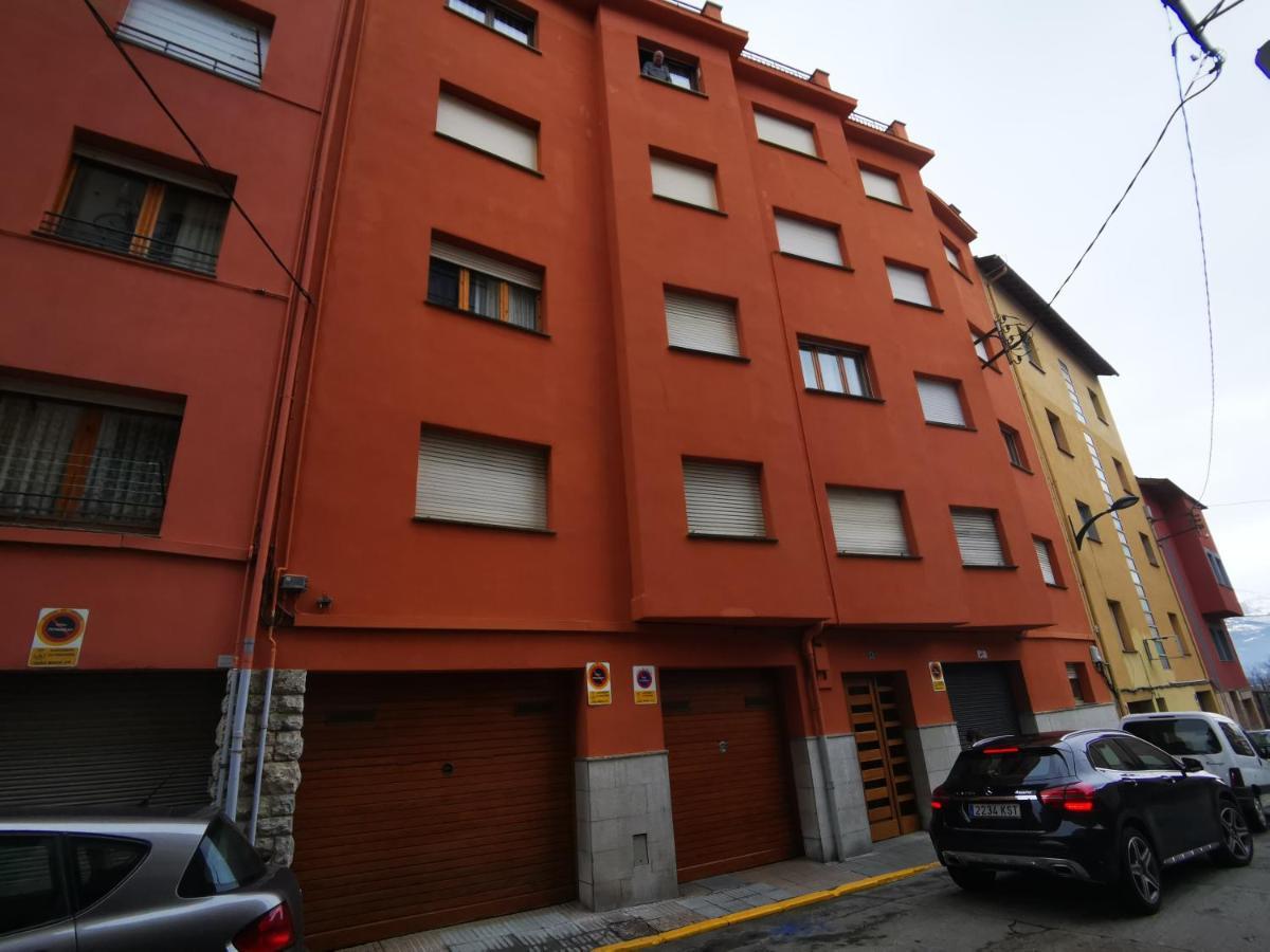 Apartamento Apartamento Mirador Del Cadi Puigcerdà Exterior foto